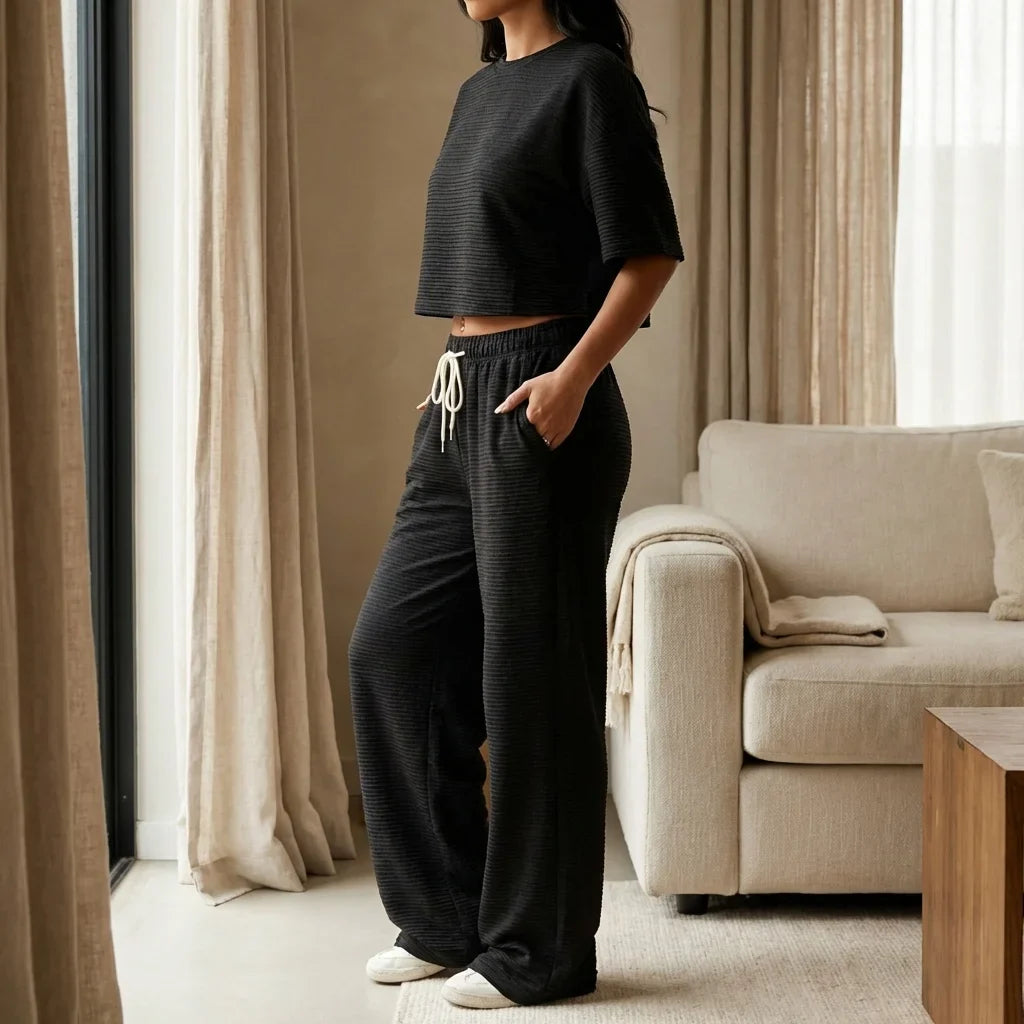 Elira Wide Lounge Set