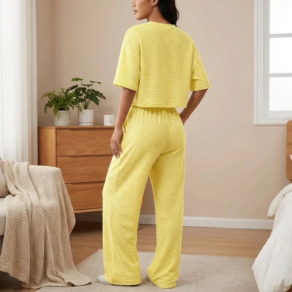 Elira Wide Lounge Set