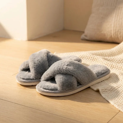 Floria Cozy Slippers