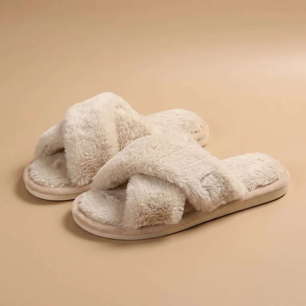 Floria Cozy Slippers
