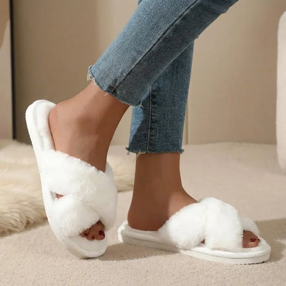 Floria Cozy Slippers