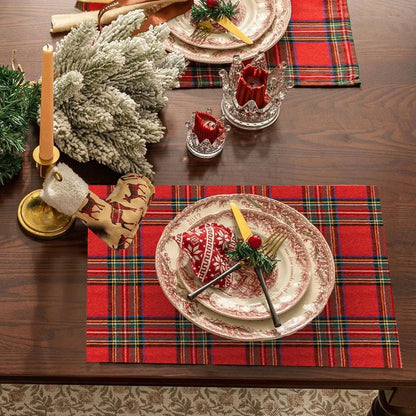 Rectangular Holiday Dining Placemat Set of 4 Christmas Tableware - Detail 1 - Envilune Luxury Christmas Decor