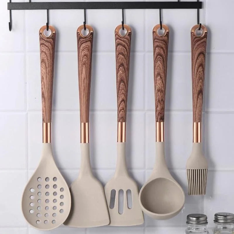 10-piece silicone kitchen utensil set with holder – view 9