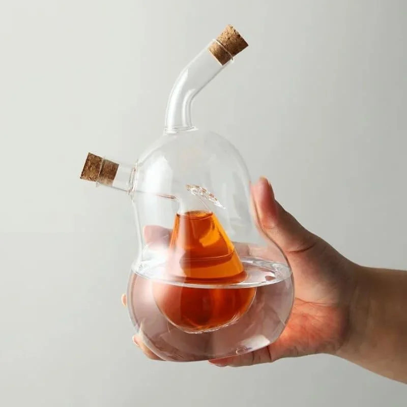 2-in-1 glass oil and vinegar bottle with cork stopper – view 4