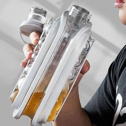 2-in-1 water bottle with round ice mould – view 3