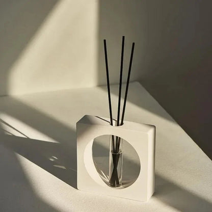 75ml Geometric Resin Reed Diffuser Bottle – view 2
