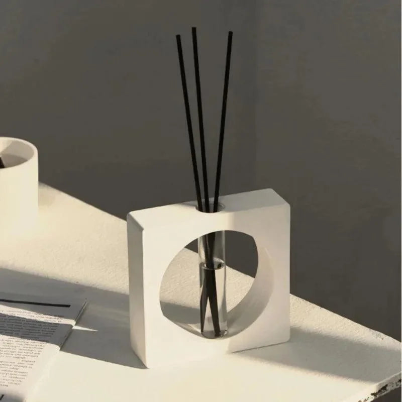 75ml Geometric Resin Reed Diffuser Bottle – view 3