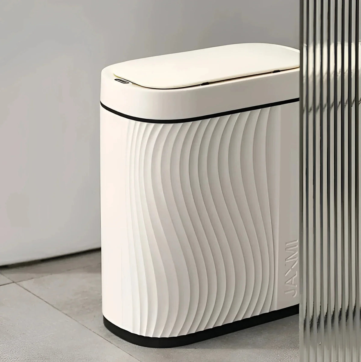 8L Touchless Motion Sensor Waste Bin – view 12