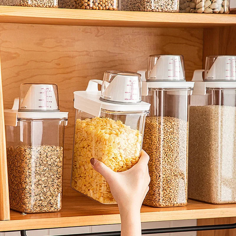 Airtight dry food dispenser with measuring cup – view 5