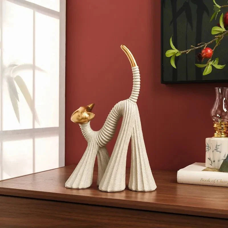 29.5cm Beige Abstract Cat Resin Sculpture – view 5