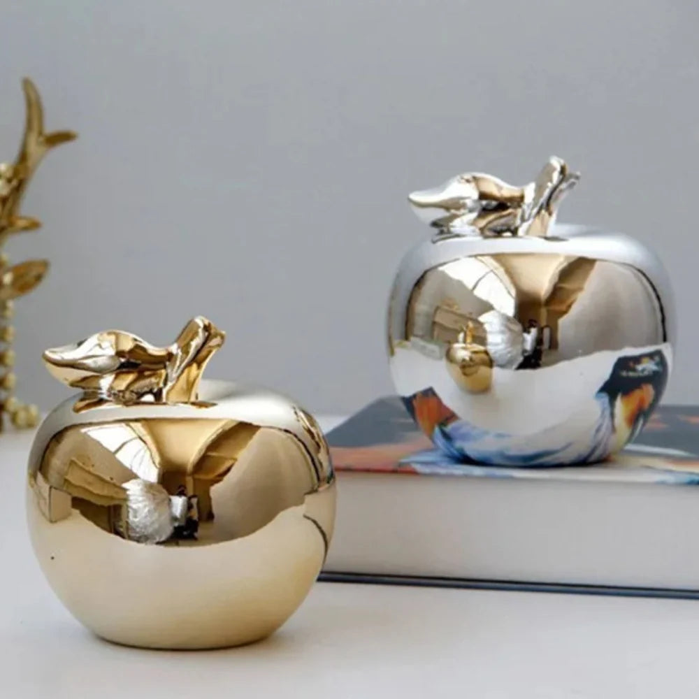 10.5cm Ceramic Apple Figurine – Gold or Silver – view 7