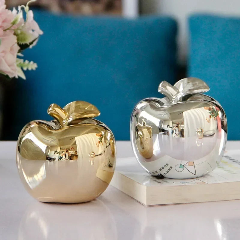 10.5cm Ceramic Apple Figurine – Gold or Silver – view 8
