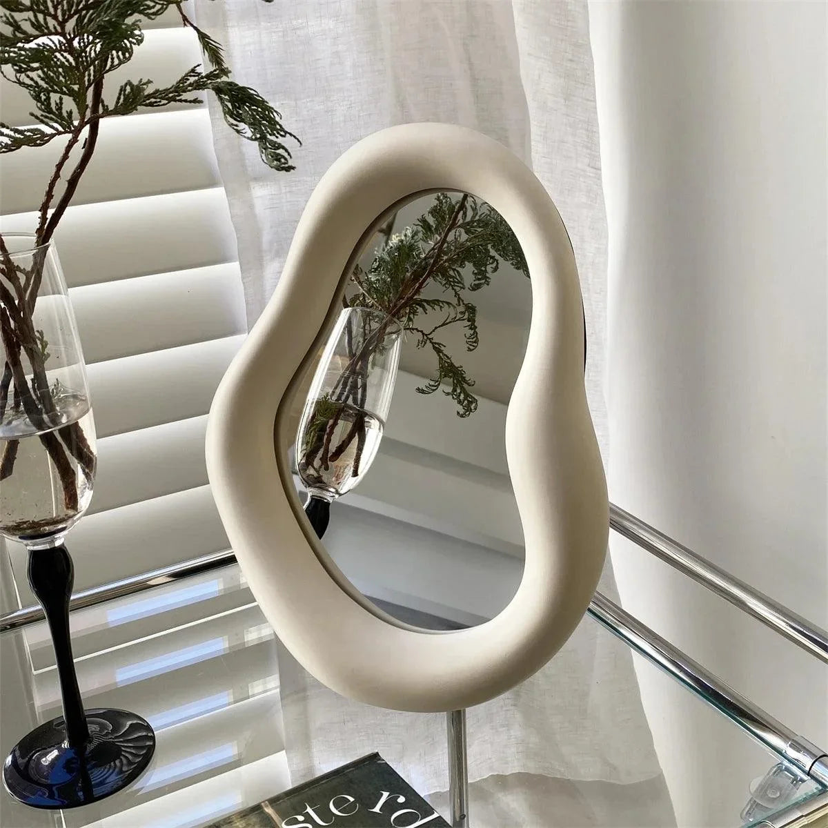 Ceramic-Framed Decorative Makeup Mirror – view 6