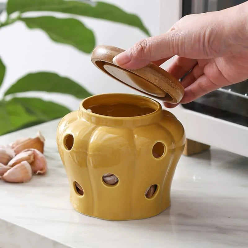 Ceramic storage jar with wooden lid – view 2