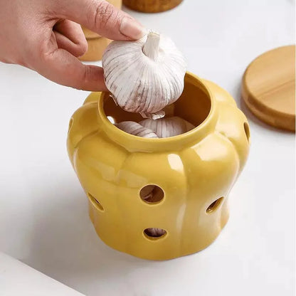 Ceramic storage jar with wooden lid – view 6