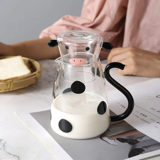 Cow-themed borosilicate glass pitcher and cup set