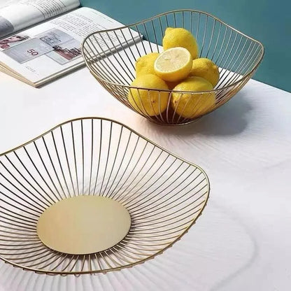 Decorative metal fruit basket – view 3