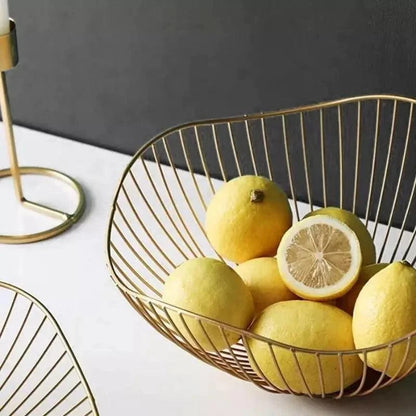 Decorative metal fruit basket – view 7