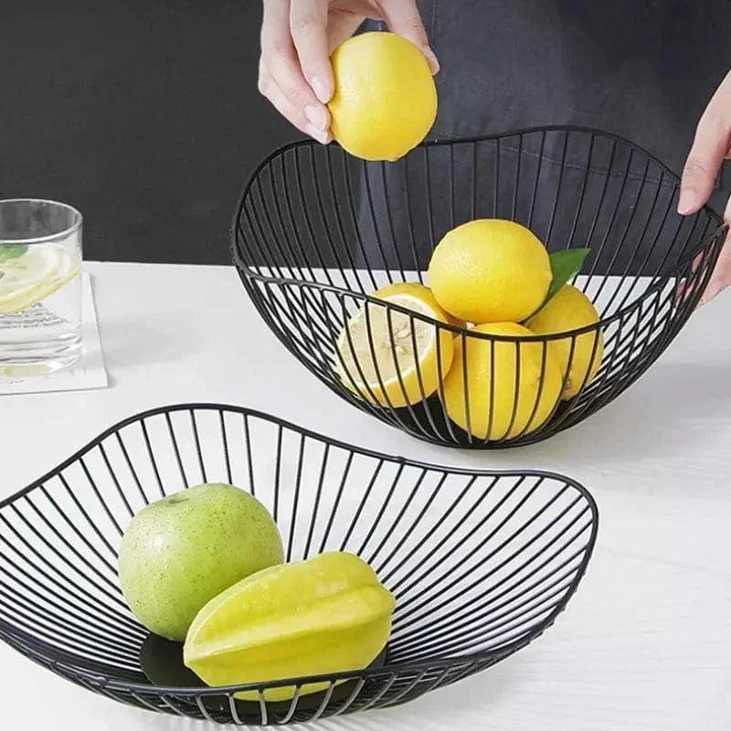 Decorative metal fruit basket – view 9