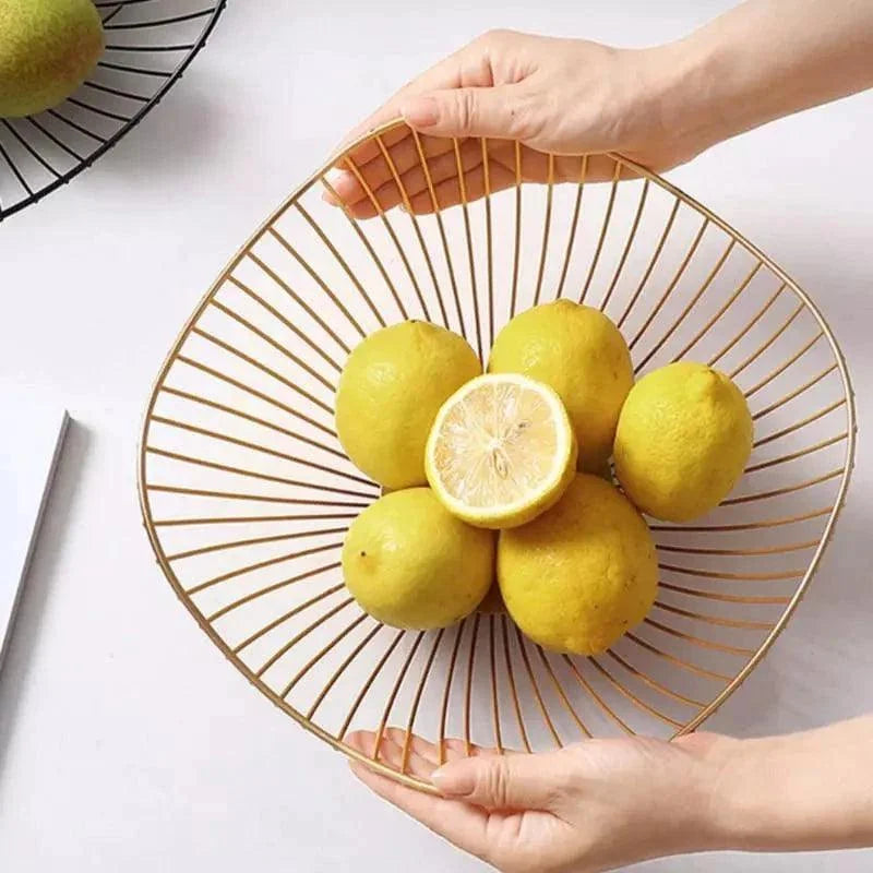 Decorative metal fruit basket – view 10