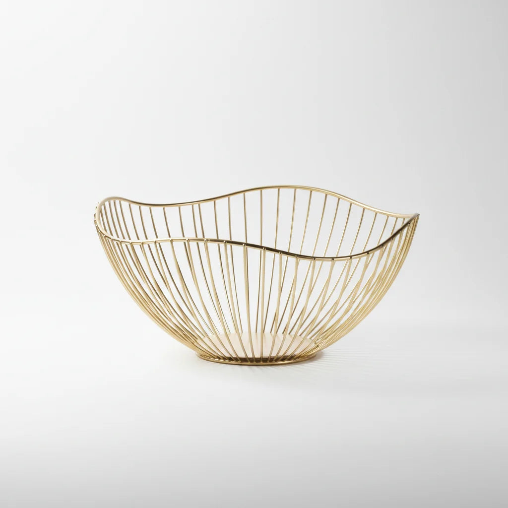 Decorative metal fruit basket – view 16