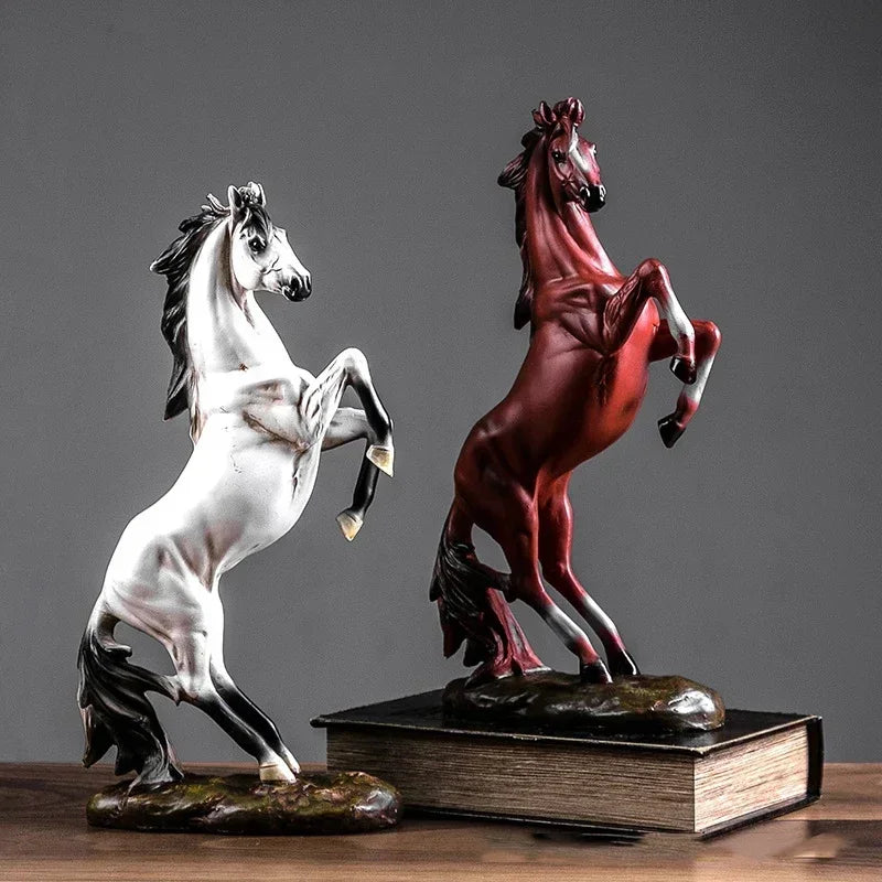 35cm Hand-Painted European-Style Horse Resin Sculpture – view 3