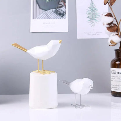 Geometric Resin Bird Sculpture – view 5