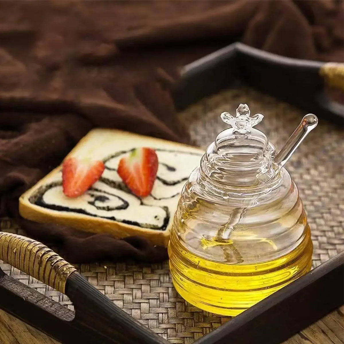 500ml Glass Honey Jar with Bamboo Lid & Spoon Slot – view 5