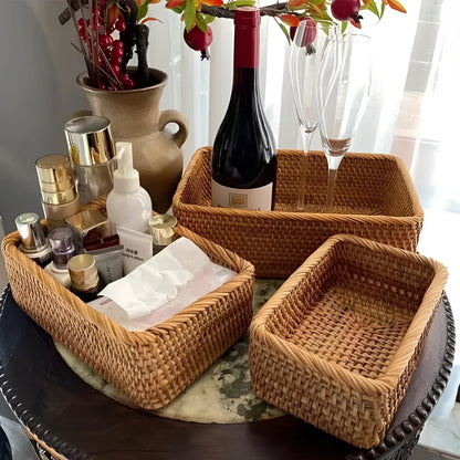 Handwoven natural rattan storage tray – view 2
