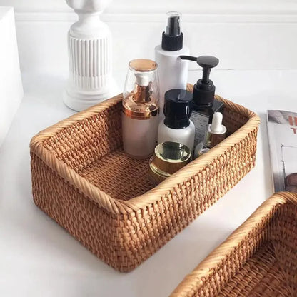 Handwoven natural rattan storage tray – view 9