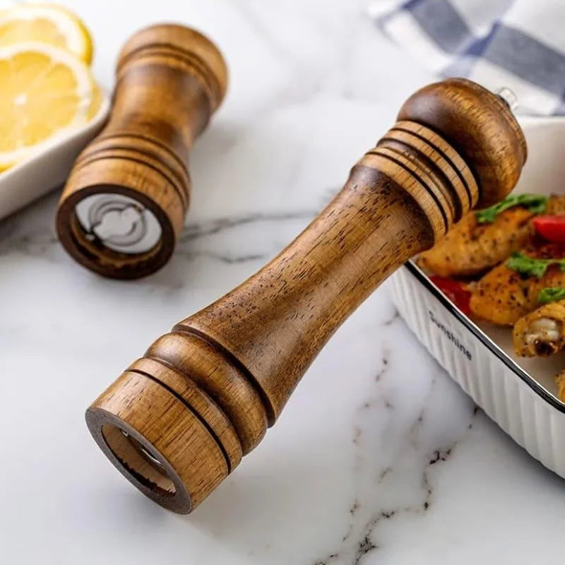 Manual wooden pepper and spice grinder – view 4