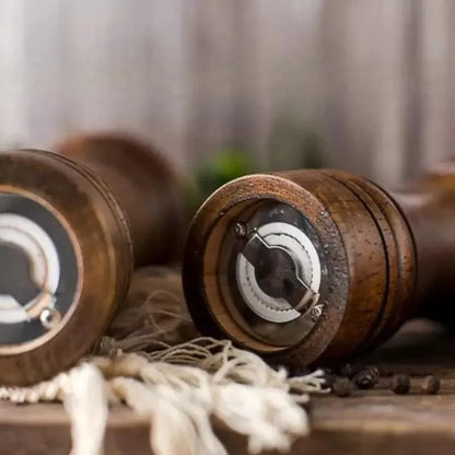 Manual wooden pepper and spice grinder – view 14