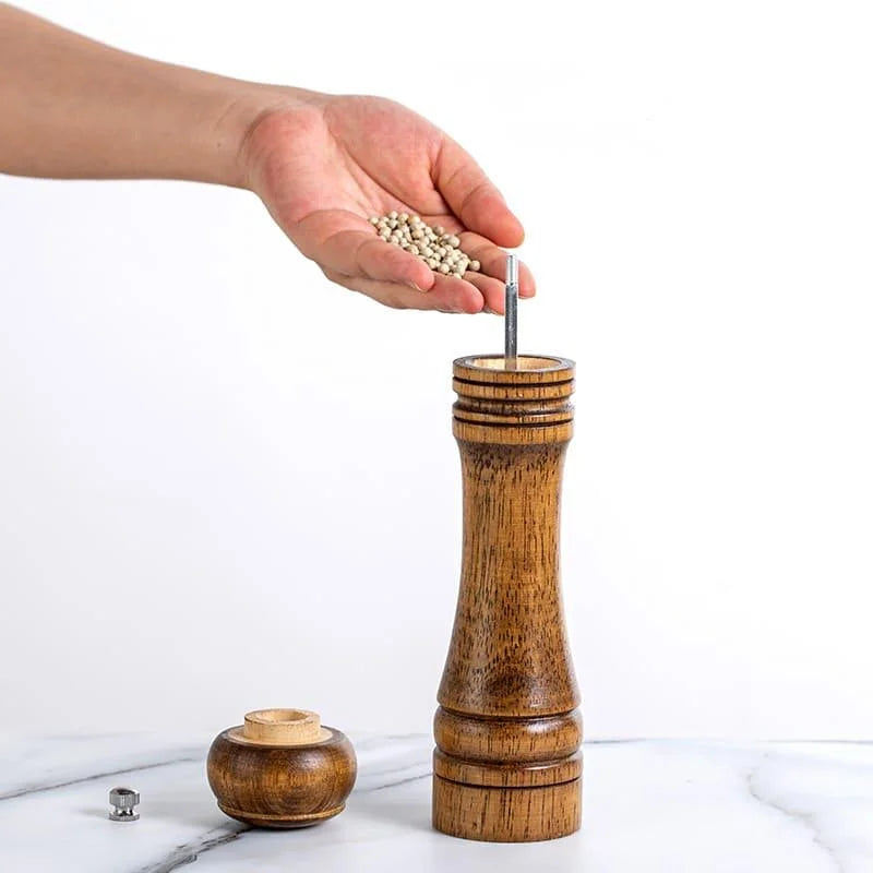 Manual wooden pepper and spice grinder – view 17