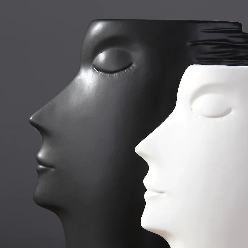 26.3cm Matte Face Sculpture Ceramic Vase – view 7