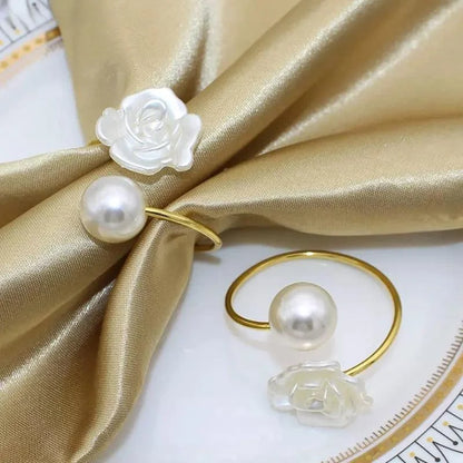 Pearl flower metal napkin rings – view 3