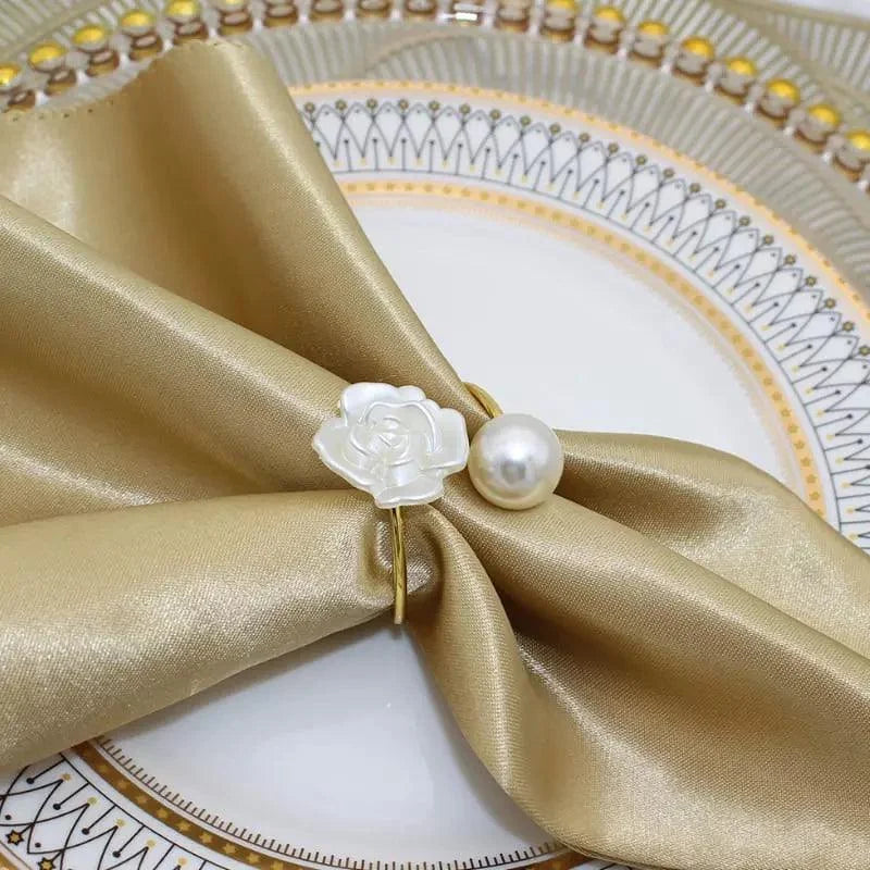 Pearl flower metal napkin rings – view 5