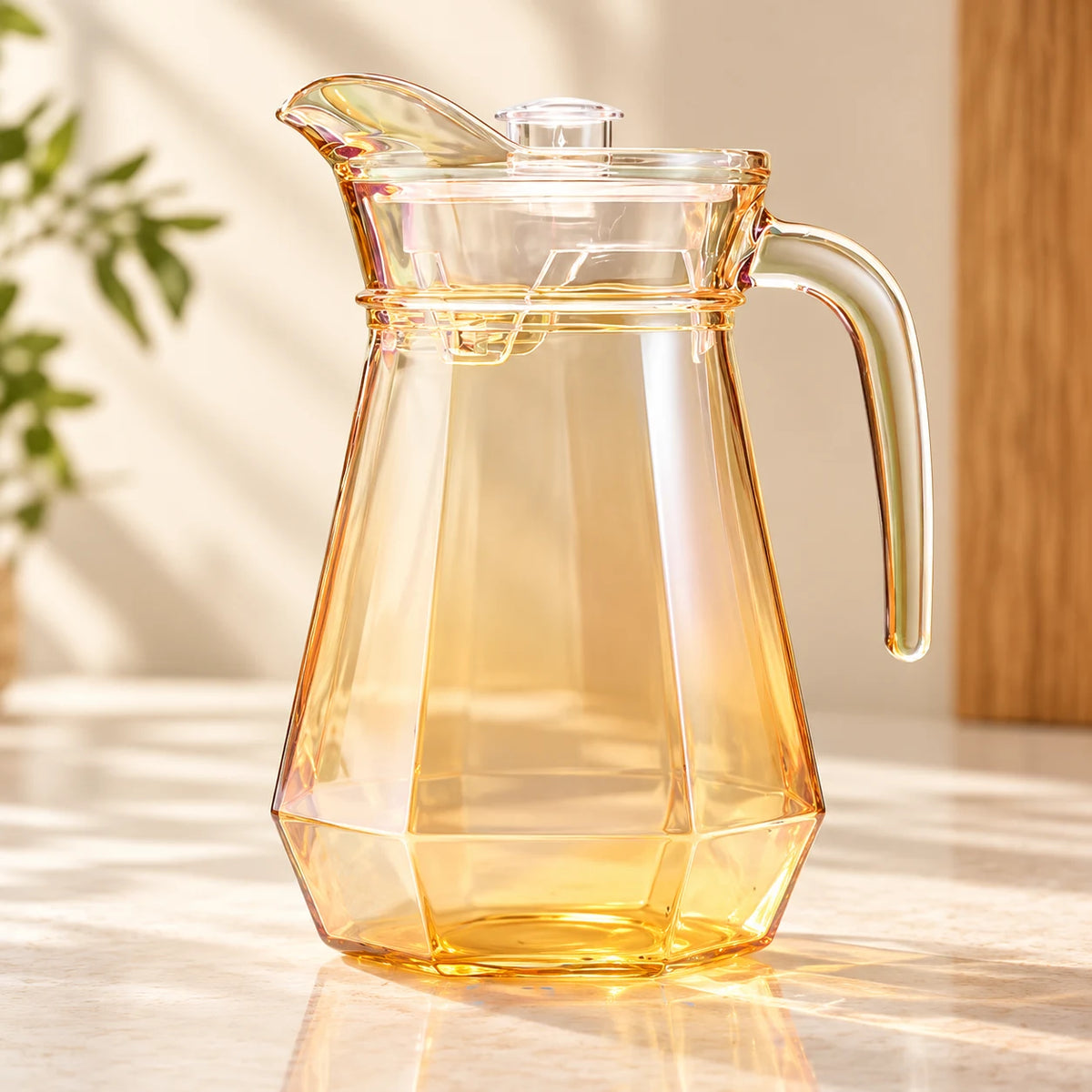 1.8L faceted glass pitcher with fitted lid - editorial view 6
