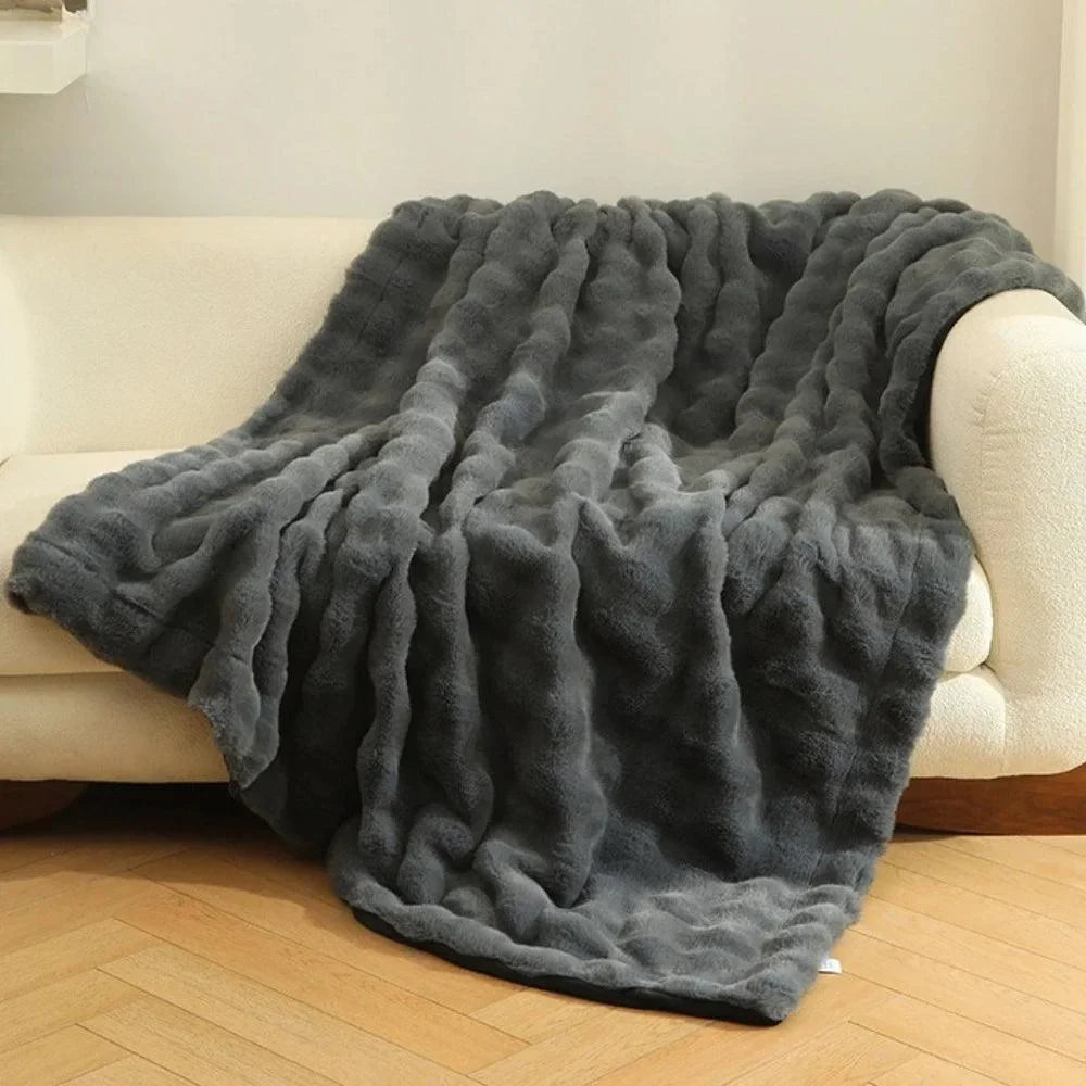Plush Decorative Throw Blanket – view 3