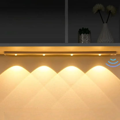 Rechargeable magnetic LED motion sensor light – view 4