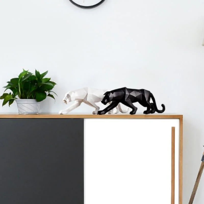 Resin leopard statue – view 12