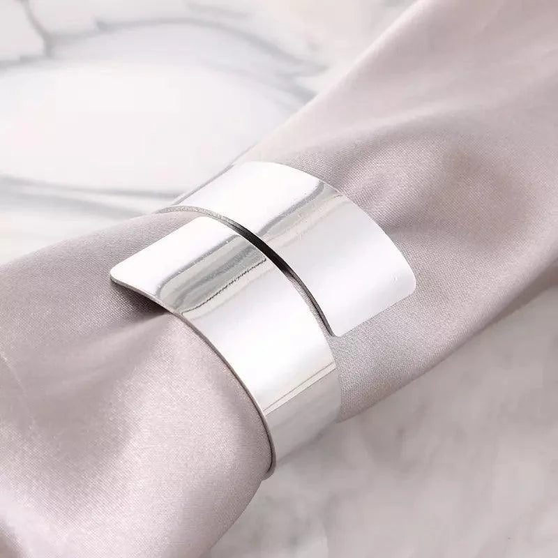 Spiral metal napkin rings – view 6