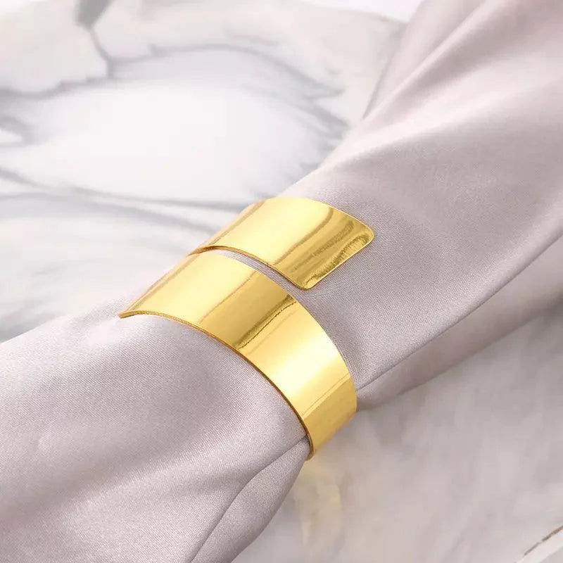 Spiral metal napkin rings – view 9