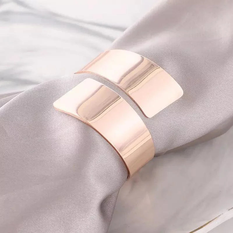Spiral metal napkin rings – view 10