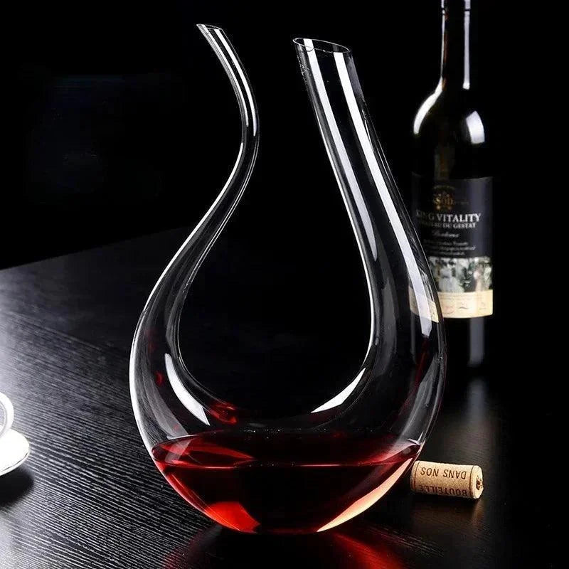Swan-shaped 1.5L wine decanter – view 6
