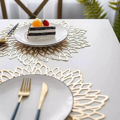 Textured non-slip placemats