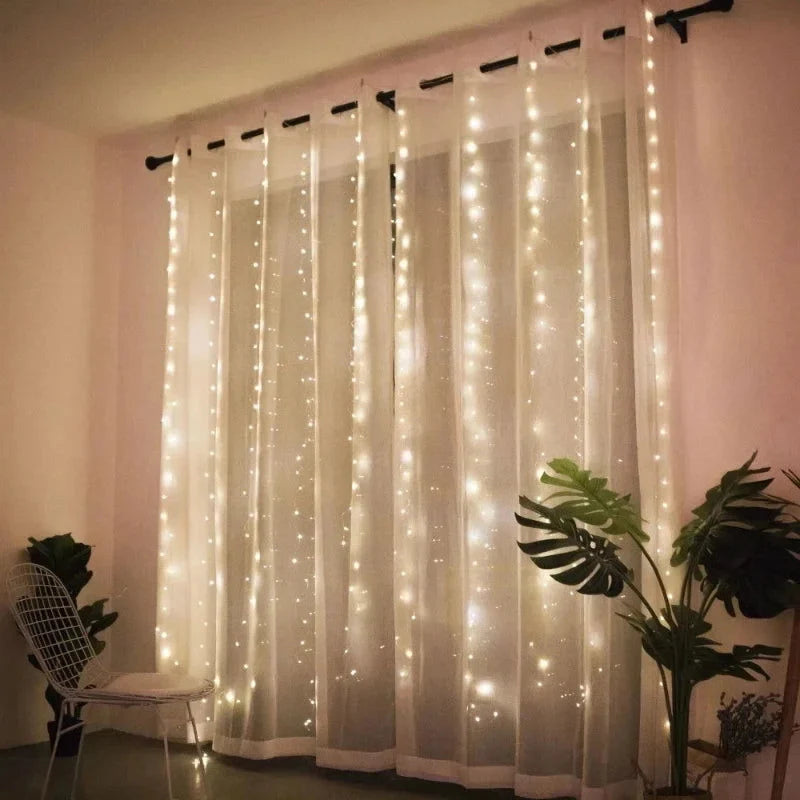 USB Christmas Curtain Lights – 100 to 300 LEDs