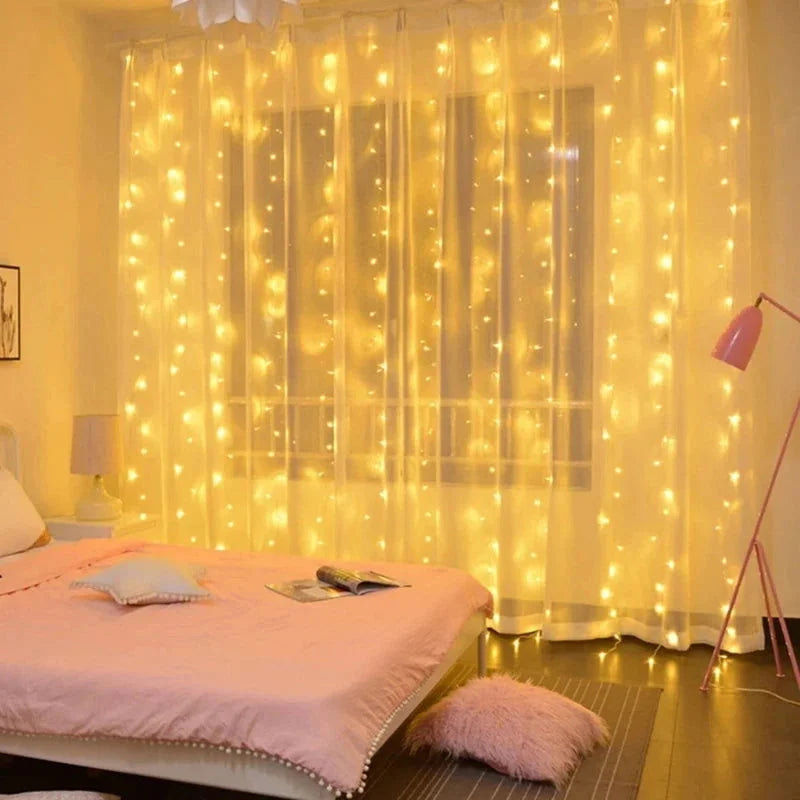 USB Christmas Curtain Lights – 100 to 300 LEDs – view 3