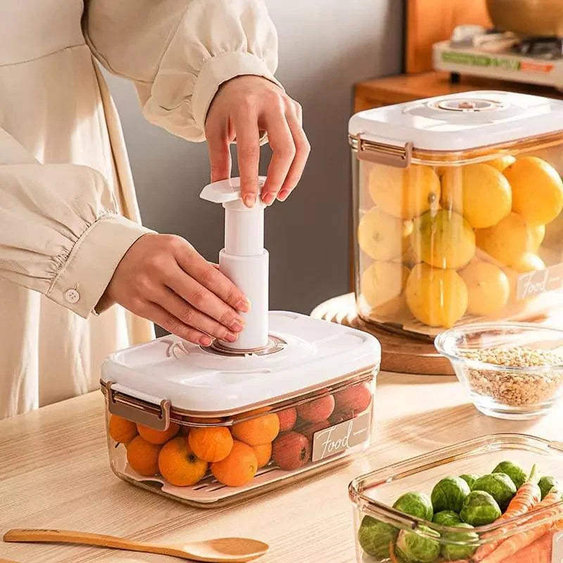 Vacuum food storage containers and sealer
