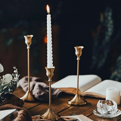 Vintage Gold metal candle holder set – view 3