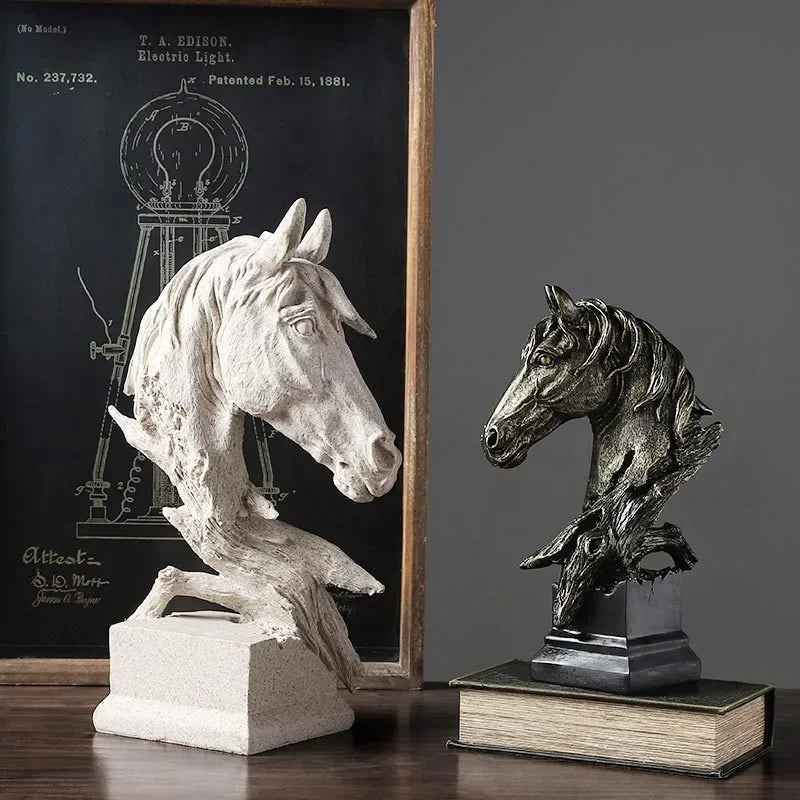 29.5cm Vintage Resin Horse Head Sculpture – view 2